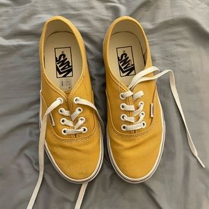 Size 6 yellow vans